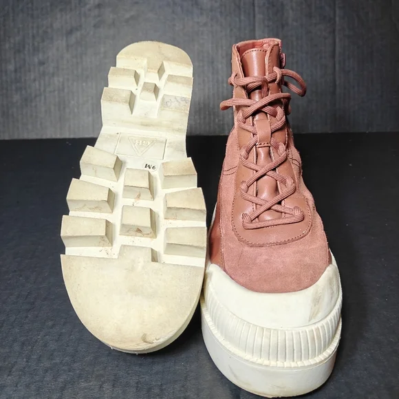 Gianni Bini Wander Lust Lug Sole Platform Bootie Cinnamon Suede LaceUp Zipper 9M - Picture 10 of 11